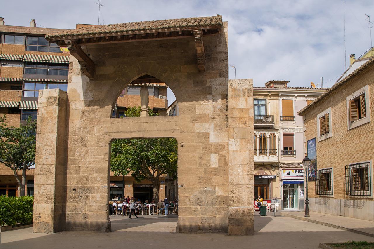 Ferienwohnung Beds & Breaks Nyman Valencia Exterior foto